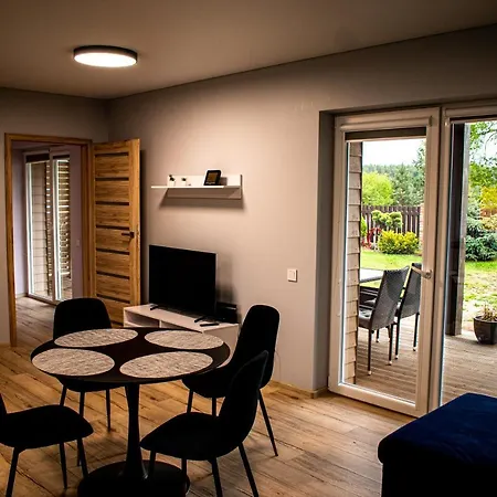 Apartamento „prie Tvenkinio“ *