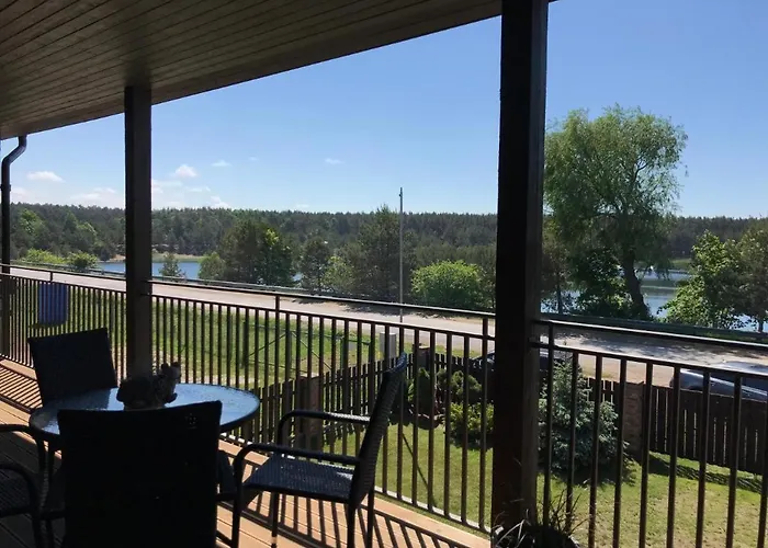 „prie Tvenkinio“